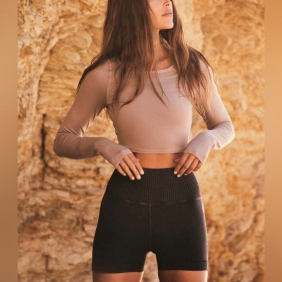 Free People Light Mauve Tie Back Thumb Holes Layering Top - Picture 2 of 6